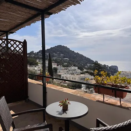 Casa Costanza Affittacamere 3*