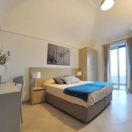 Casa Costanza بيت ضيافة