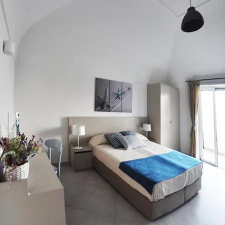 Casa Costanza 4* كابري