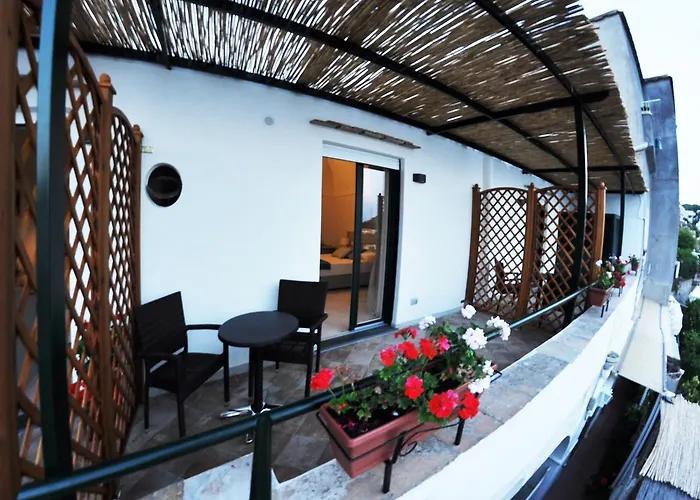 Casa Costanza Pensión Capri